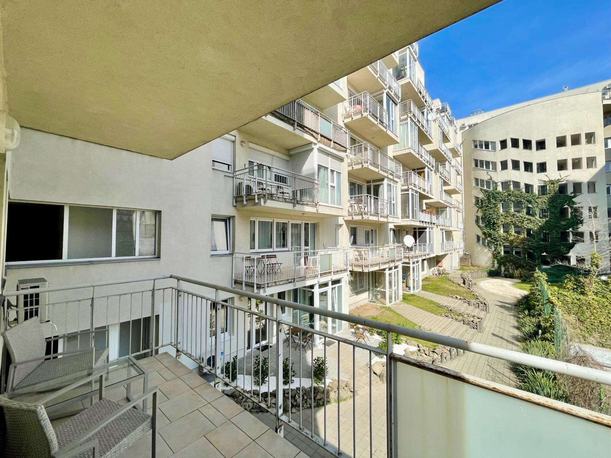 #Klauzal11#Design Apartment #2Bdrm #Freeparking Budapest Eksteriør billede